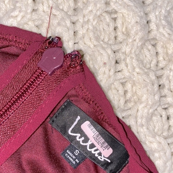 Lulus merlot color formal maxi dress size small - Picture 6 of 11